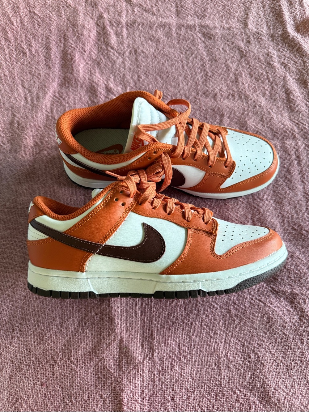 Nike Dunk Low - Bronze Eclipse